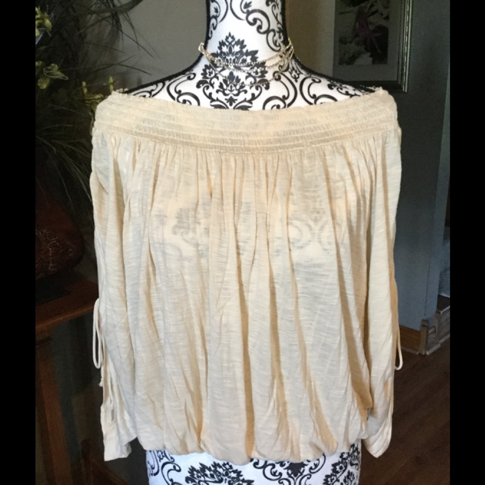 *FINAL* Free People Off Shoulder Top NWOT